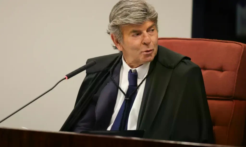 Fux vota para anular a&ccedil;&atilde;o penal sobre golpe por cerceamento de defesa