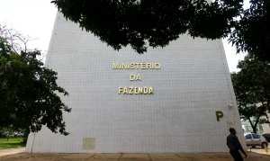 Governo publica conjunto de medidas alternativas ao IOF; veja mudan&ccedil;as