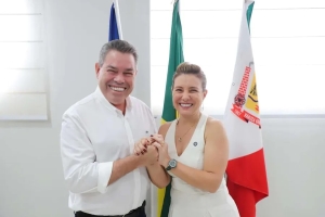 Ex-secret&aacute;rio de Educa&ccedil;&atilde;o assume Secretaria de Governo em meio &agrave; crise na gest&atilde;o Fl&aacute;via Moretti
