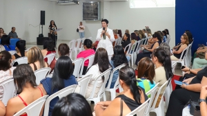 Secret&aacute;ria de Educa&ccedil;&atilde;o homenageia pedagogos e destaca papel transformador da profiss&atilde;o