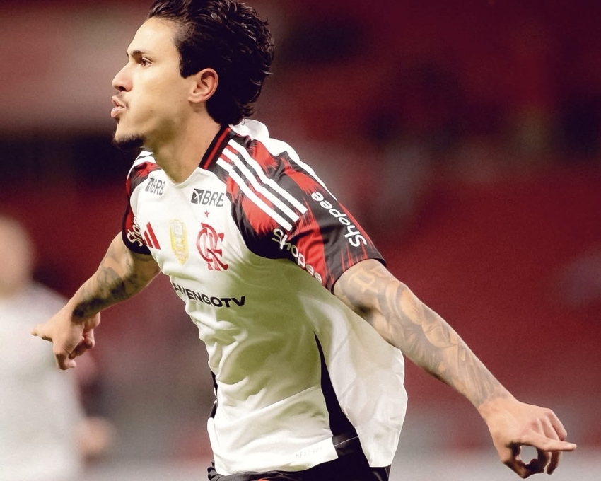 Pedro marca duas vezes no Beira Rio, e Fla mant&eacute;m a lideran&ccedil;a