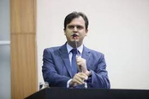 Lideran&ccedil;a de Thiago em ROO