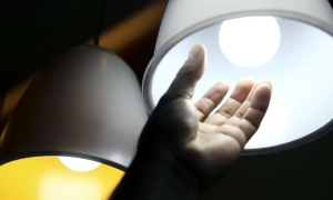 Conta de luz fica mais cara. saiba como economizar