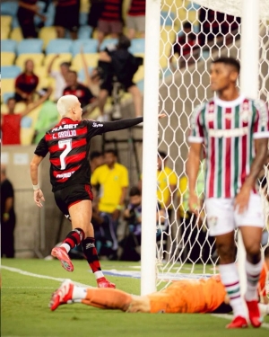 FlaXFlu &eacute; reencontro das torcidas p&oacute;s-mundial