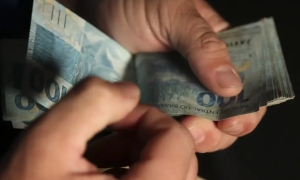 Mais de 10 milh&otilde;es simulam consignado para CLT at&eacute; in&iacute;cio da tarde