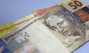 Economistas e setor produtivo veem avan&ccedil;os com PL da isen&ccedil;&atilde;o de IR