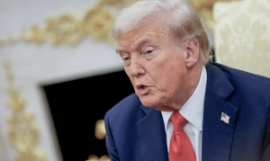 Trump anuncia tarifas adicionais de 100% a importa&ccedil;&otilde;es chinesas