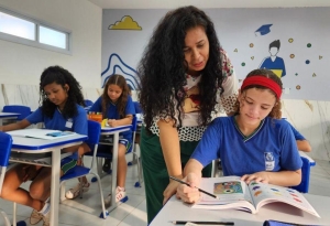Seduc regulamenta metas para pagamento da Gratifica&ccedil;&atilde;o por Efici&ecirc;ncia e Resultado