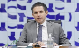 C&acirc;mara n&atilde;o aceita perda de prerrogativas da Pol&iacute;cia Federal nem ofensa &agrave; soberania do pa&iacute;s