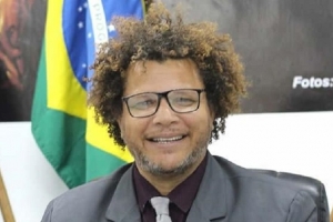 Enquete para eleger vereador "mais feio" vira caso de Pol&iacute;cia