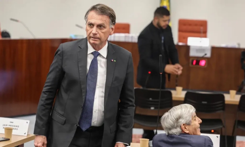 Bolsonaro pede ao STF anula&ccedil;&atilde;o da dela&ccedil;&atilde;o de Mauro Cid