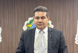 Presidente destaca import&acirc;ncia do di&aacute;logo ao receber prefeita de V&aacute;rzea Grande