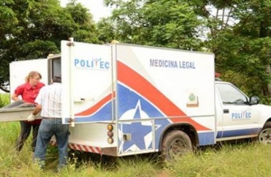 Corpo decapitado &eacute; encontrado de bru&ccedil;os em matagal