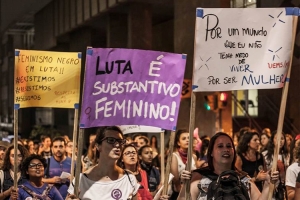 Dia Internacional da Mulher: conquistas marcam a data, mas viol&ecirc;ncia e desigualdade mostram que ainda h&aacute; muito a avan&ccedil;ar
