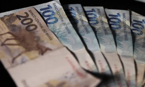 Infla&ccedil;&atilde;o desacelera em outubro; alimentos caem pelo 5&ordm; m&ecirc;s