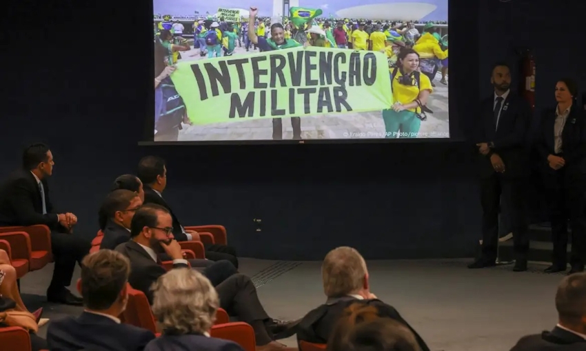 Por unanimidade, STF torna r&eacute;us mais 6 denunciados por trama golpista
