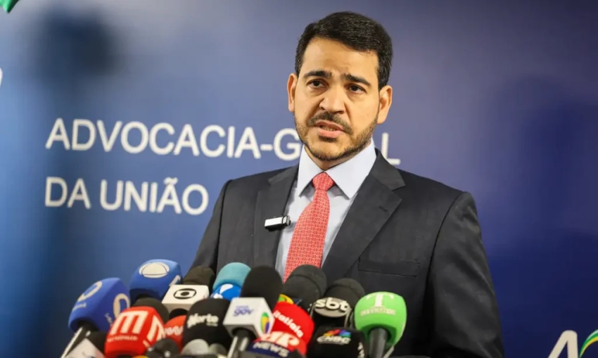 AGU pede que Meta exclua chatbots que promovem erotiza&ccedil;&atilde;o infantil