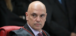 Moraes vota para condenar cinco r&eacute;us da ex-c&uacute;pula da PMDF por omiss&atilde;o no 8 de Janeiro