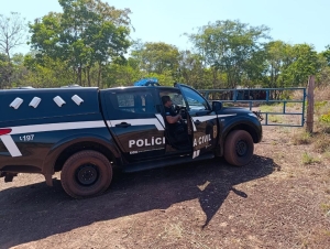 Pol&iacute;cia Civil resgata mulher e filhos v&iacute;timas de viol&ecirc;ncia dom&eacute;stica e c&aacute;rcere privado em &Aacute;gua Boa