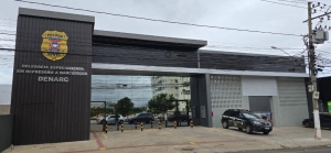 Pol&iacute;cia Civil desarticula rede descentralizada de distribui&ccedil;&atilde;o de drogas na Capital