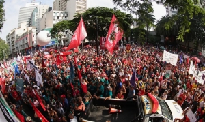 Cidades brasileiras realizaram atos contra anistia