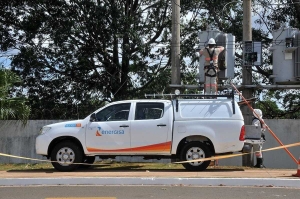 Justi&ccedil;a condena concession&aacute;ria a pagar R$ 200 mil por deixar fam&iacute;lias seis dias sem energia