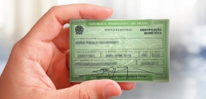 Prazo para emitir o primeiro t&iacute;tulo eleitoral termina em 6 de maio