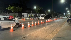 Opera&ccedil;&atilde;o Lei Seca em avenida de Cuiab&aacute; resulta em 10 motoristas presos
