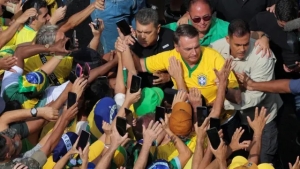 Aliados de Bolsonaro criticam Trump ap&oacute;s EUA retirarem Alexandre de Moraes da Lei Magnitsky; governo Lula comemora