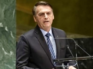 Em pris&atilde;o domiciliar, Bolsonaro arregimenta aliados em protesto