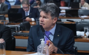 Medeiros diz que Lula est&aacute; &ldquo;nos &uacute;ltimos suspiros&rdquo; e critica apoio a Maduro