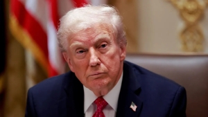 Trump amea&ccedil;a R&uacute;ssia com submarino nuclear e pede fim da guerra na Ucr&acirc;nia