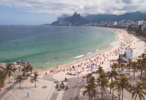 Im&oacute;vel tem vista frontal da praia de Ipanema