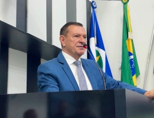 Demilson Nogueira destaca valoriza&ccedil;&atilde;o de profissionais da educa&ccedil;&atilde;o infantil, PDIs e enfermagem