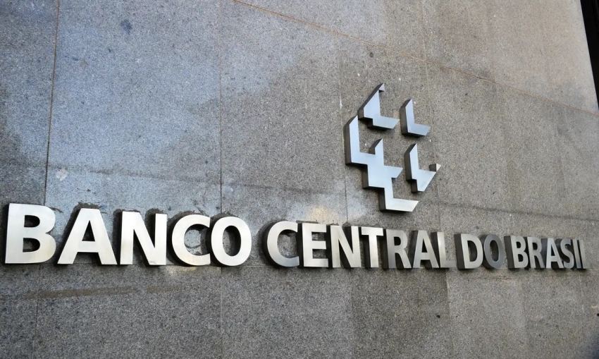 Proje&ccedil;&otilde;es do mercado para infla&ccedil;&atilde;o, PIB, Selic e d&oacute;lar ficam est&aacute;veis